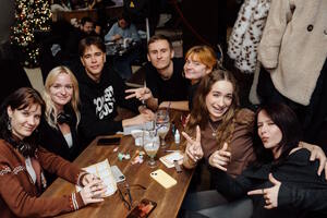 Фотография квиза Угадай мелодию от компании Угадай мелодию (Фото 1)